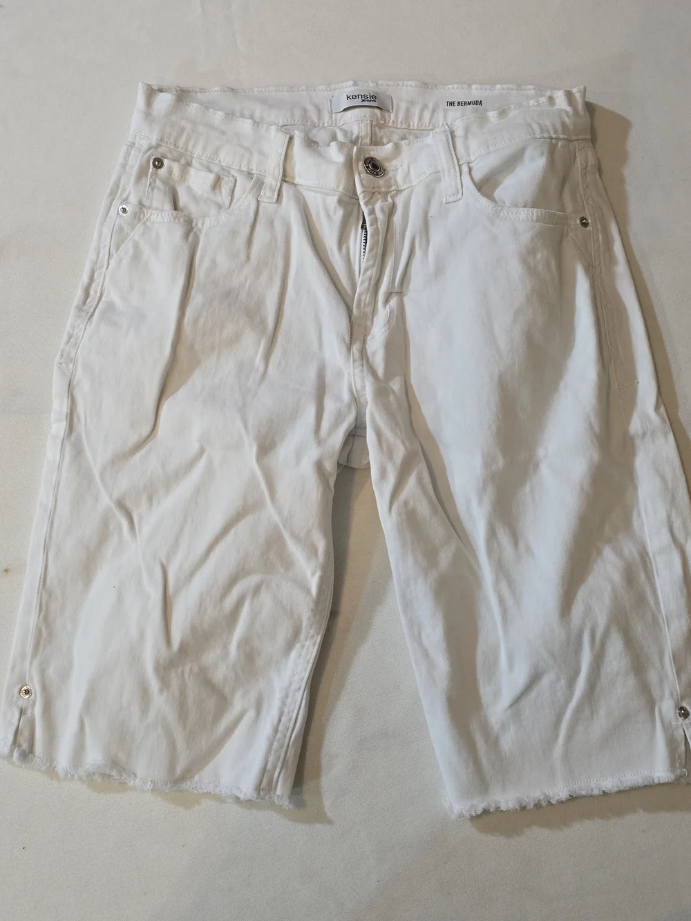 Kensie White‎ Women’s Casual Bermuda Shorts Size 2
